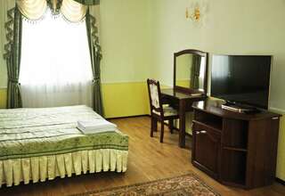 Гостиница Таврическая Симферополь Полулюкс-7