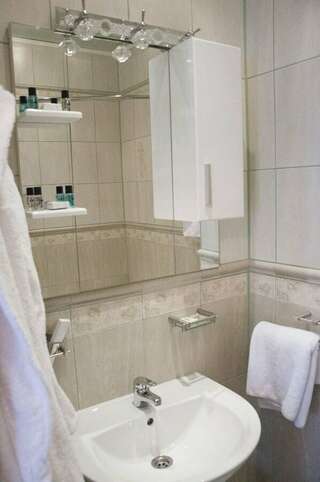 Гостиница Таврическая Симферополь Люкс-10