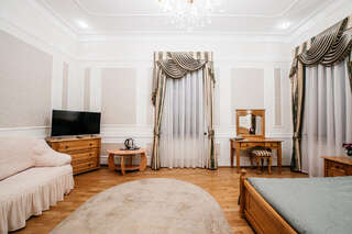 Гостиница Таврическая Симферополь Полулюкс улучшенный-8