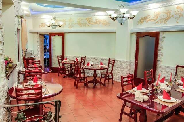 Гостиница Таврическая Симферополь-5