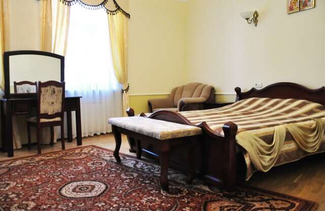 Гостиница Таврическая Симферополь-71