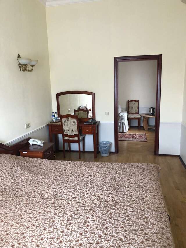 Гостиница Таврическая Симферополь-186