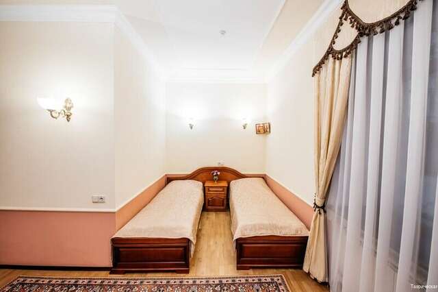 Гостиница Таврическая Симферополь-230